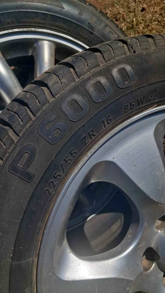 225 55 16 tyres