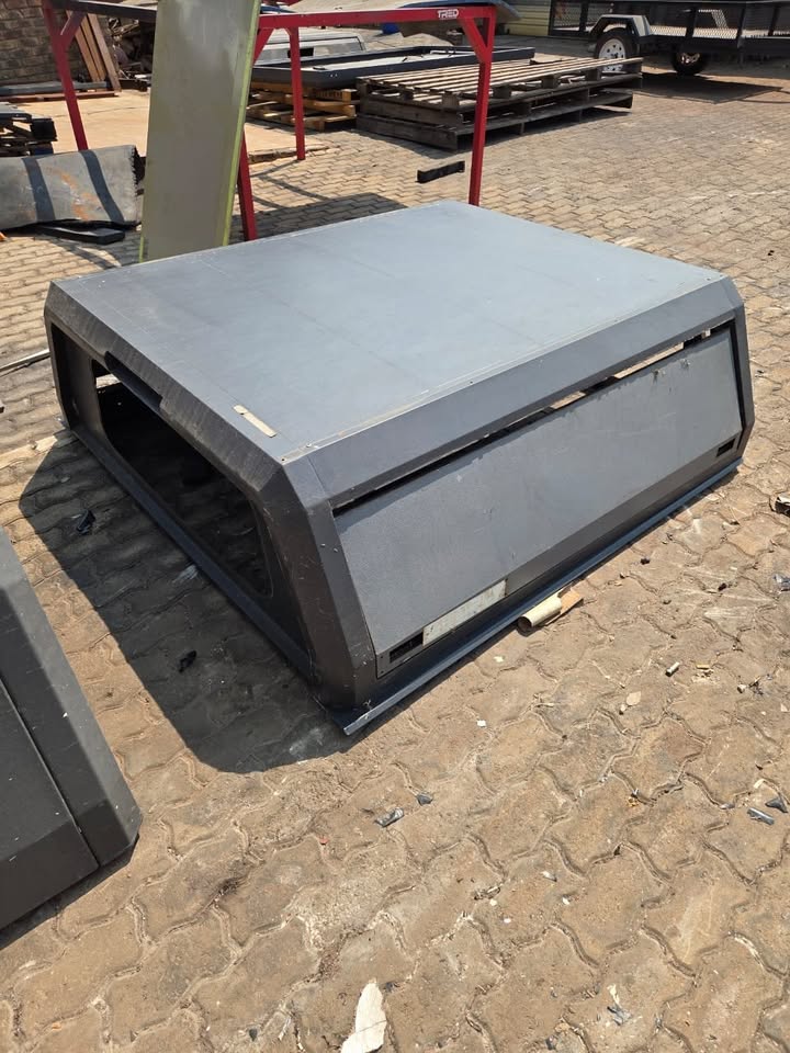 Toyota Hilux GD6 Double Cab Canopy - Private Seller Toyota Hilux GD6 Double Cab Canopy - Private Seller