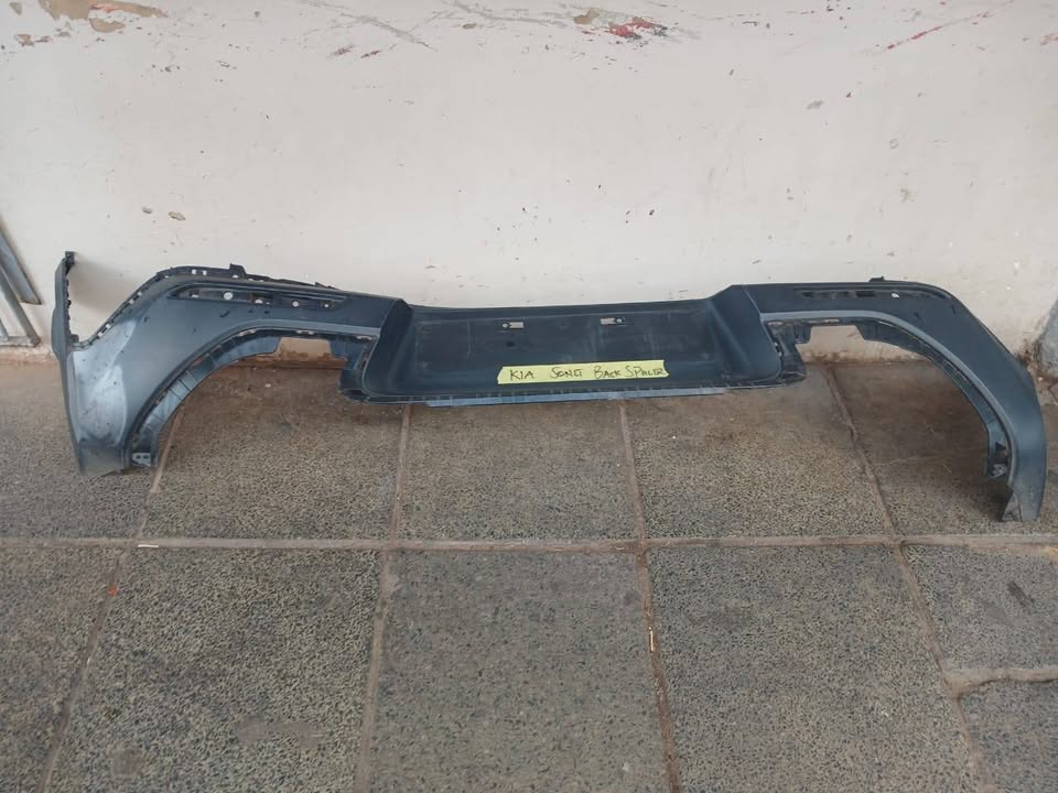 Kia sonet back bumper spoiler 2025 f - Private Seller Kia sonet back bumper spoiler 2025 f - Private Seller