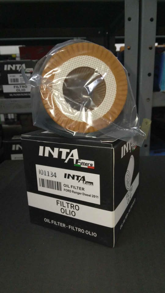Ford Ranger 2011 Diesel oil filter - Private Seller