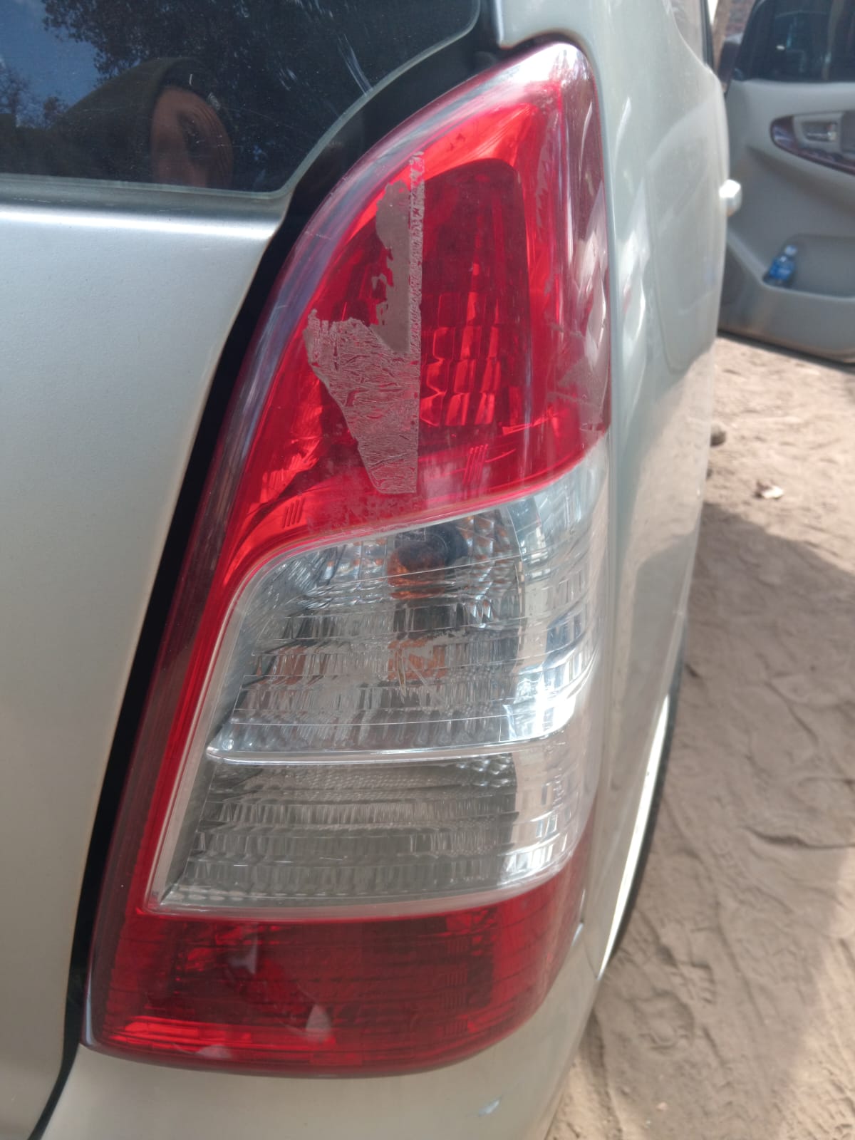 USED TOYOTA INNOVA TAILLIGHTS FOR SALE