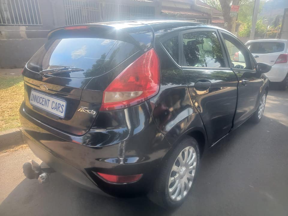 2011 FORD FIESTA 1.4 PETROL, MANUAL, BLACK COLOR, MILEAGE 89000KMS