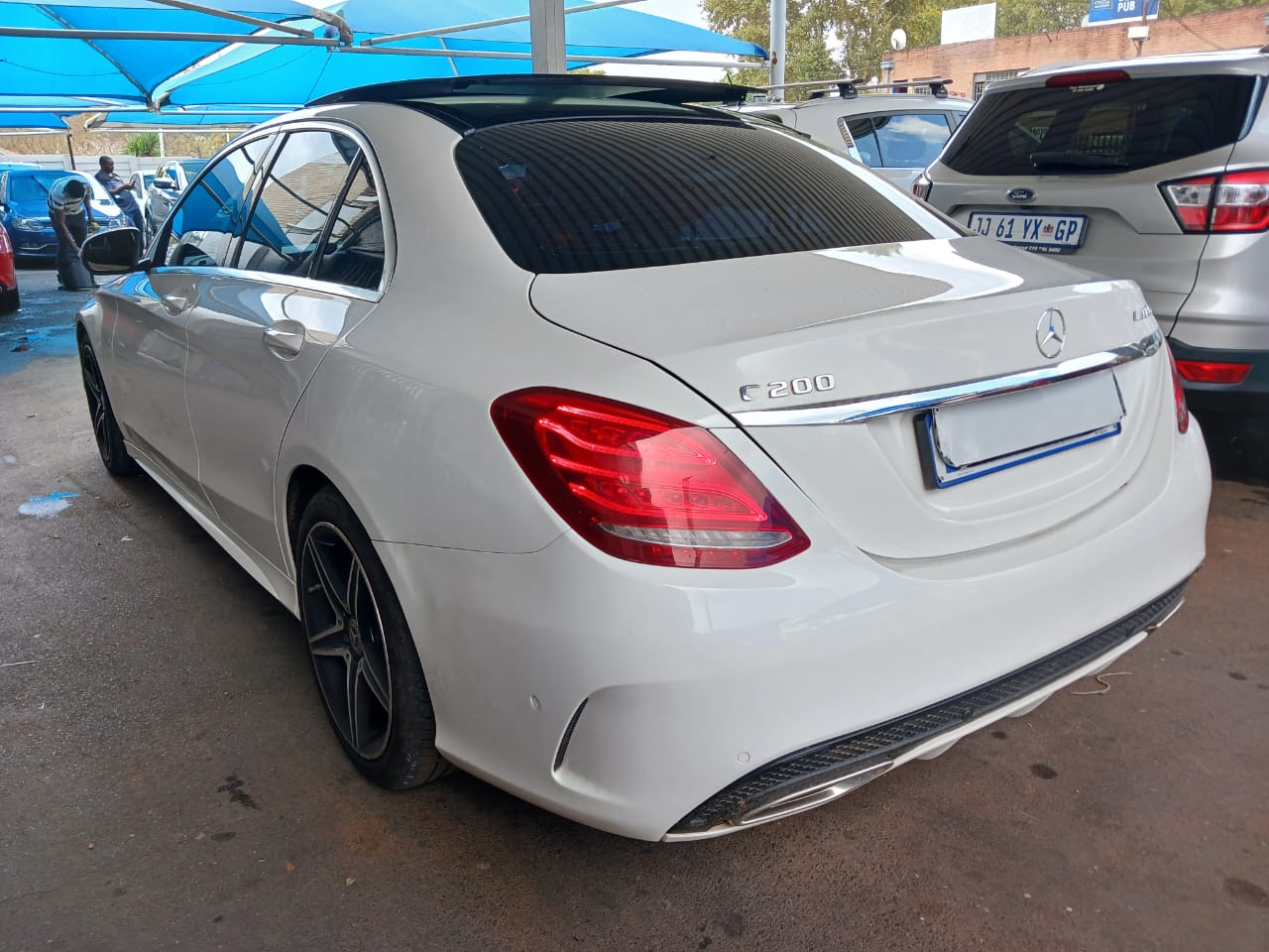 2017 MECEDES BENZ C200 AMG Transmission: AutoMileage: 101000km Petrol