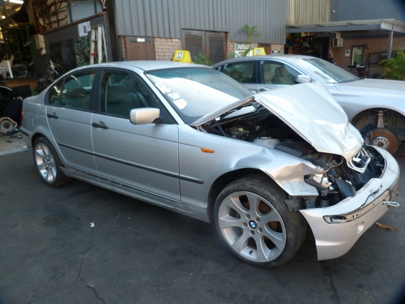 BMW 318i E46 FL AT Silver - 2003 STRIPPING FOR SPARES - Private Seller BMW 318i E46 FL AT Silver - 2003 STRIPPING FOR SPARES - Private Seller