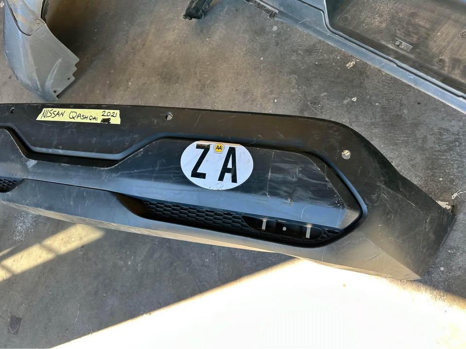 Nissan Qashqai rear bumper - Private Seller