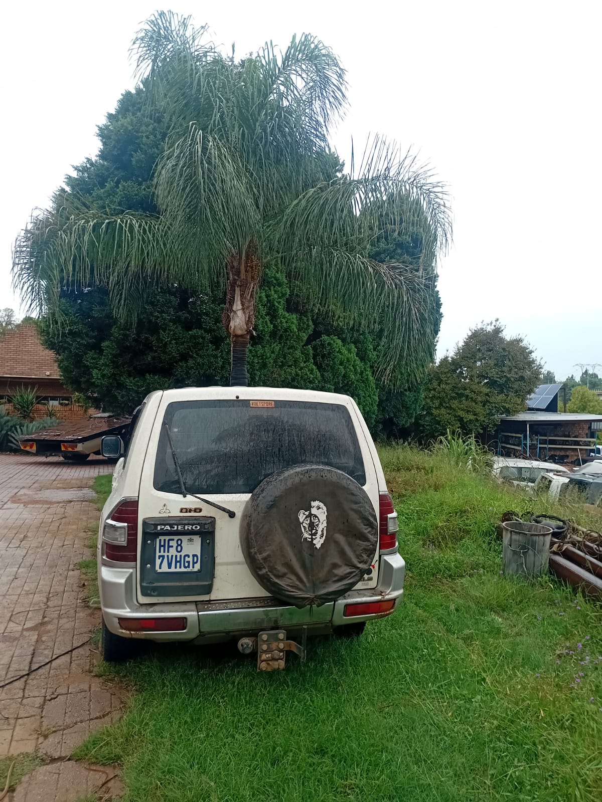 Mitsubishi CK 3.2 DID LWB 2002 Model Stripping For Spares - Private Seller Mitsubishi CK 3.2 DID LWB 2002 Model Stripping For Spares - Private Seller