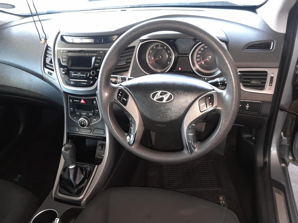 2014 HYUNDAI ELENTRA 1.6 MANUAL
