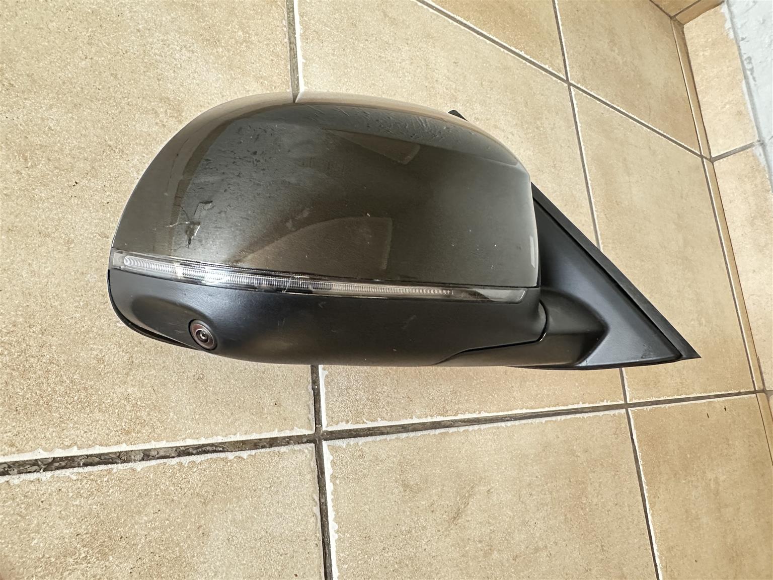 2020 BMW X3 G01 Side View Mirror - Private Seller 2020 BMW X3 G01 Side View Mirror - Private Seller
