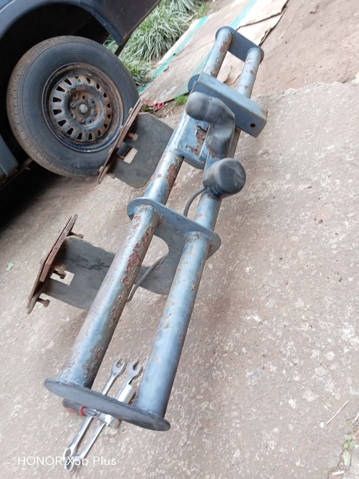 Opel Corsa lite bakkie,B series towbar - Private Seller