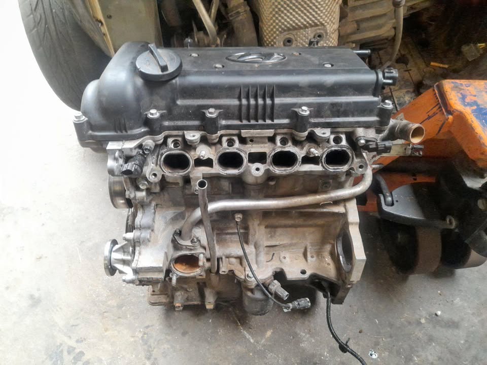 HYUNDAI ACCENT 1.6 ENGINE STRIPPING FOR SPARES - Private Seller HYUNDAI ACCENT 1.6 ENGINE STRIPPING FOR SPARES - Private Seller