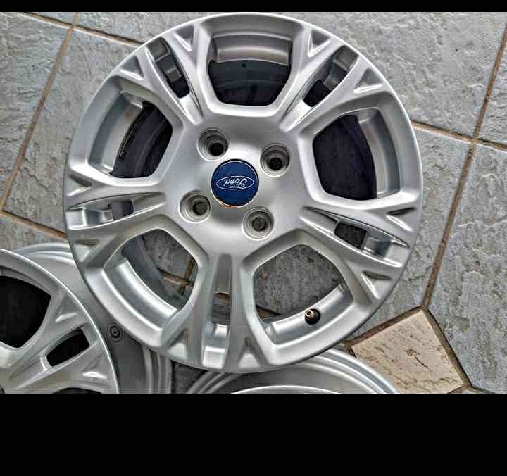 Ford Fiesta 15inch Mags set 4/108 - Private Seller Ford Fiesta 15inch Mags set 4/108 - Private Seller