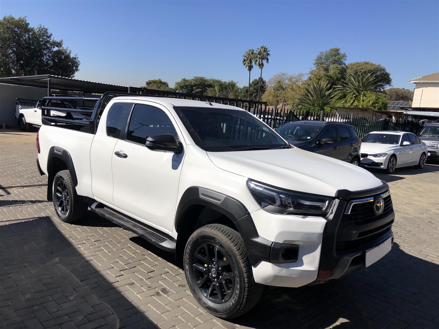 2024 Toyota Hilux 2.8GD-6 Extra Cab (4×4) Legend Auto For Sale