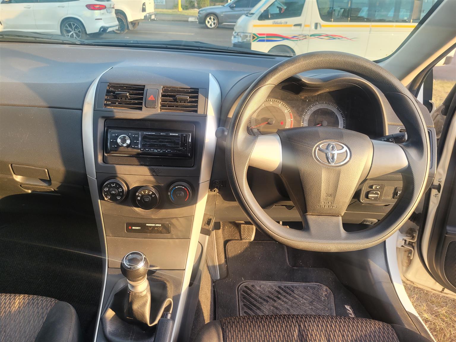 Toyota Corolla Quest COROLLA QUEST