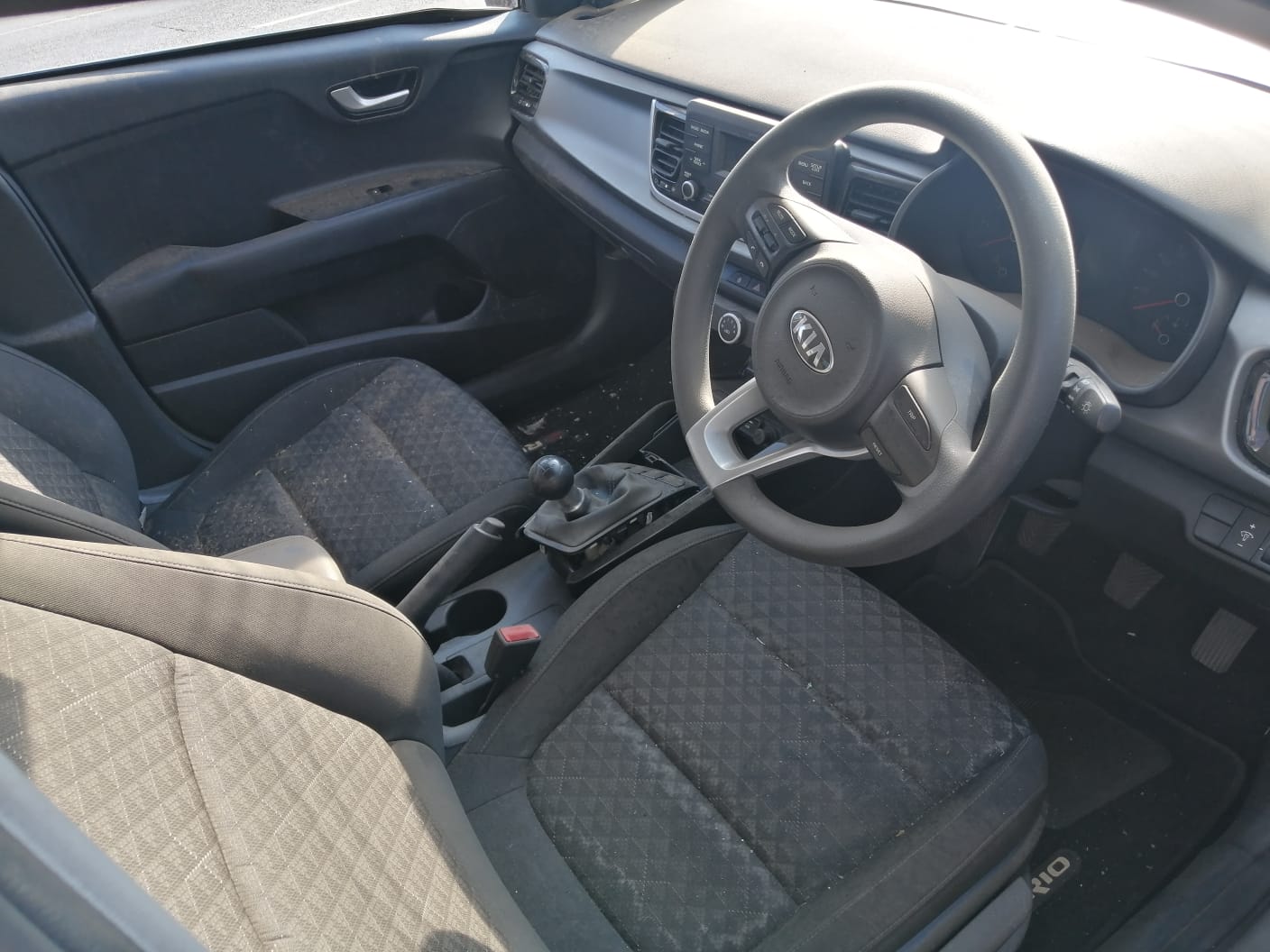 2020 KIA RIO 1.2 HATCH MANUAL STRIPPING FOR SPARES - Private Seller