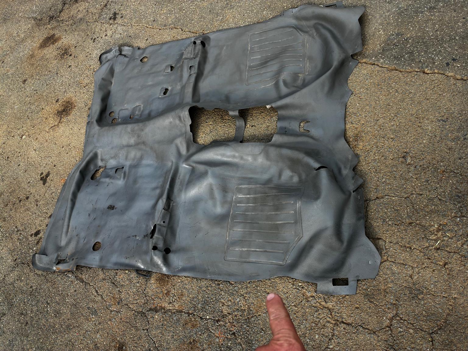 Ford Ranger Floor Mat rubber carpet - Private Seller