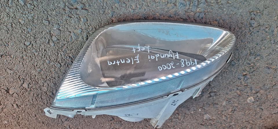 Hyundai Elantra headlight available - Private Seller Hyundai Elantra headlight available - Private Seller