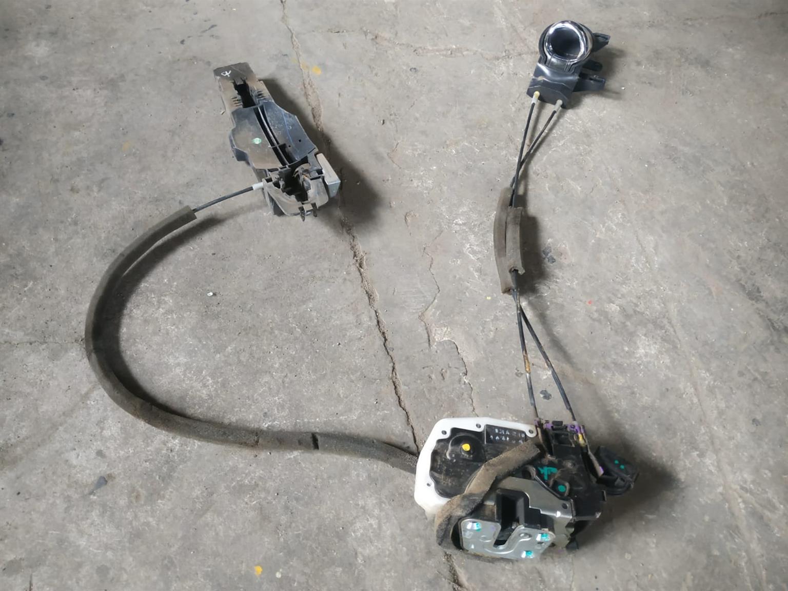 2018 Onwards Nissan Almera door lock mechanism left front door for sale - Private Seller