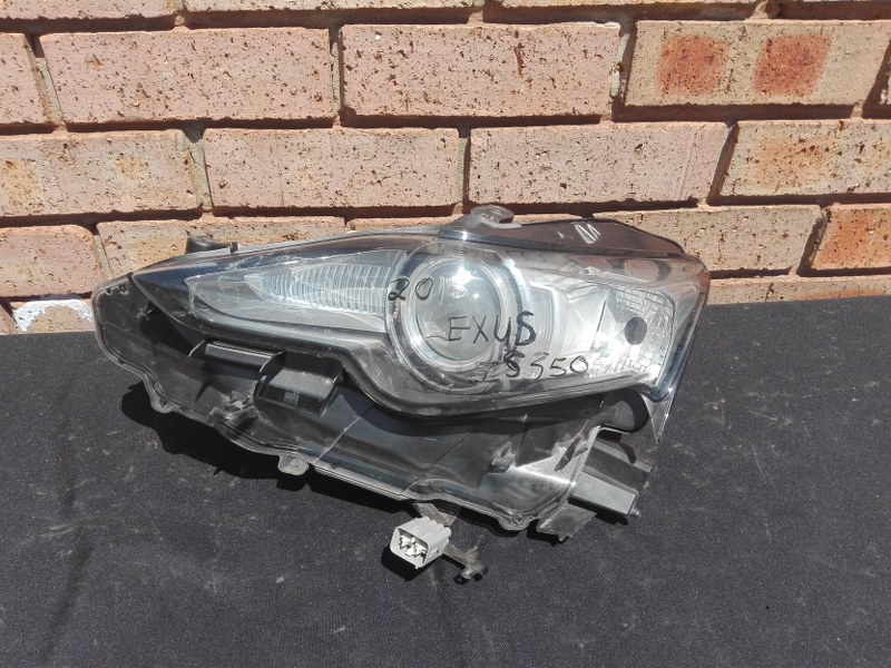Lexus Is350 Left Xenon Headlight - Private Seller