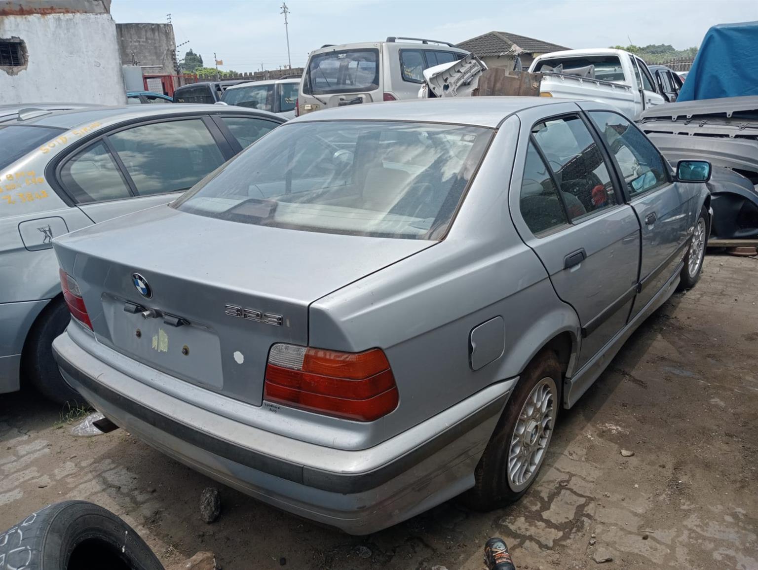 1995 BMW E36 318i - Stripping for Spares