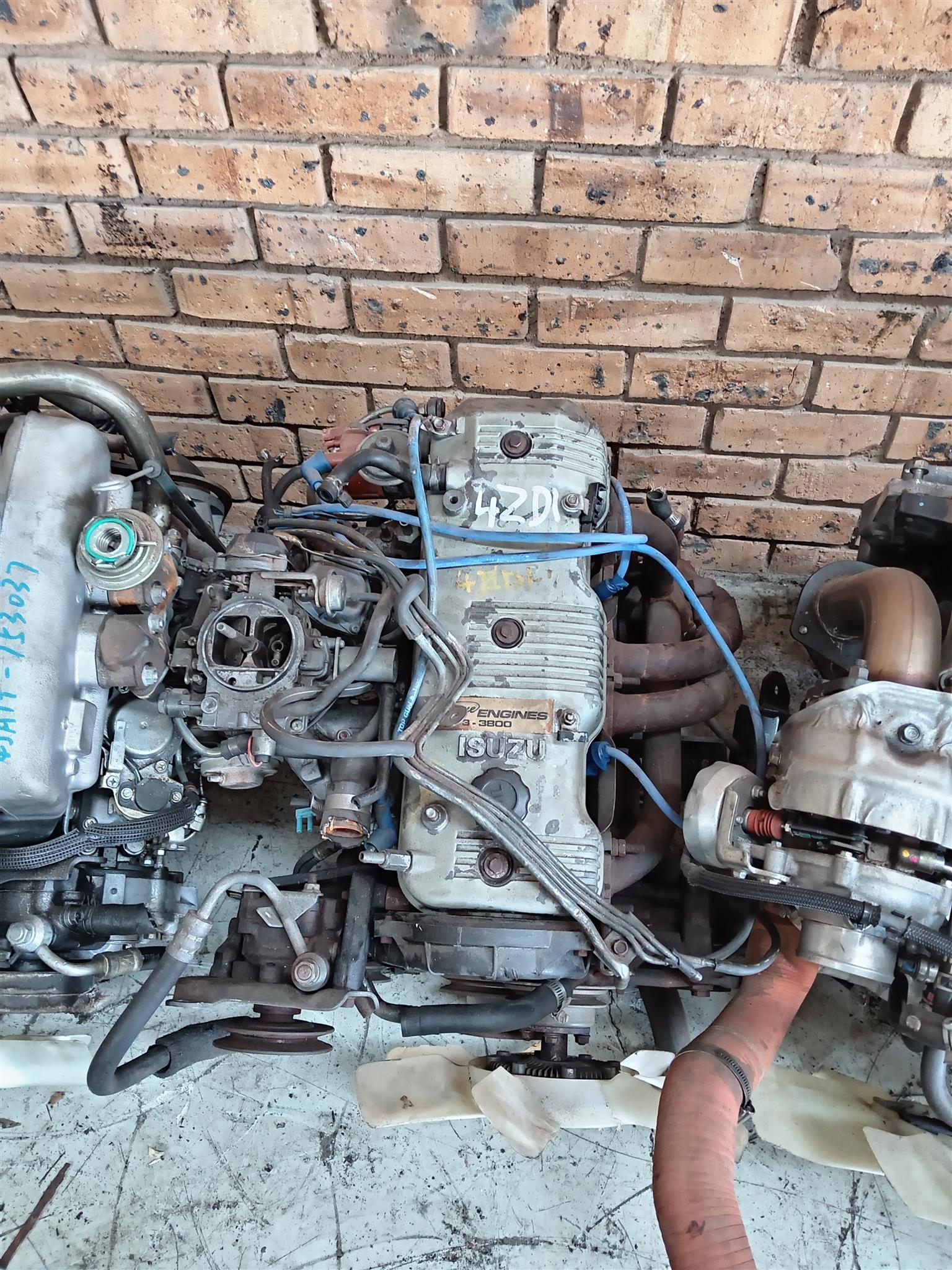 ISUZU KB260 4ZD1 AND 4ZE1 ENGINE FOR SALE - Private Seller