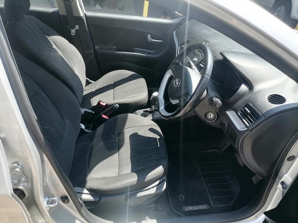 2014 Kia Picanto 1.2 Automatic transmission with a Spare key