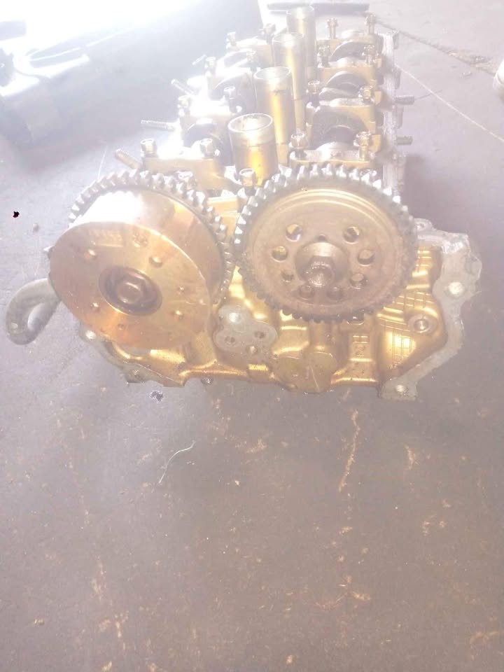 Suzuki swift 2013 to 2014 cylinder head - Private Seller