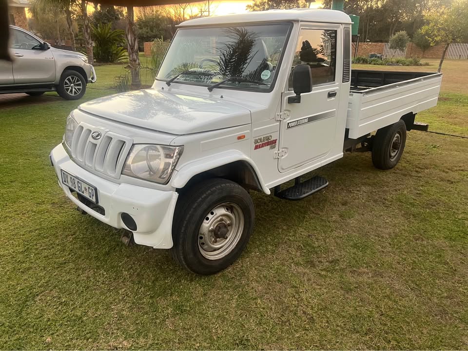 Used Mahindra Bolero 2.5TD single cab 4x4 - Private Seller