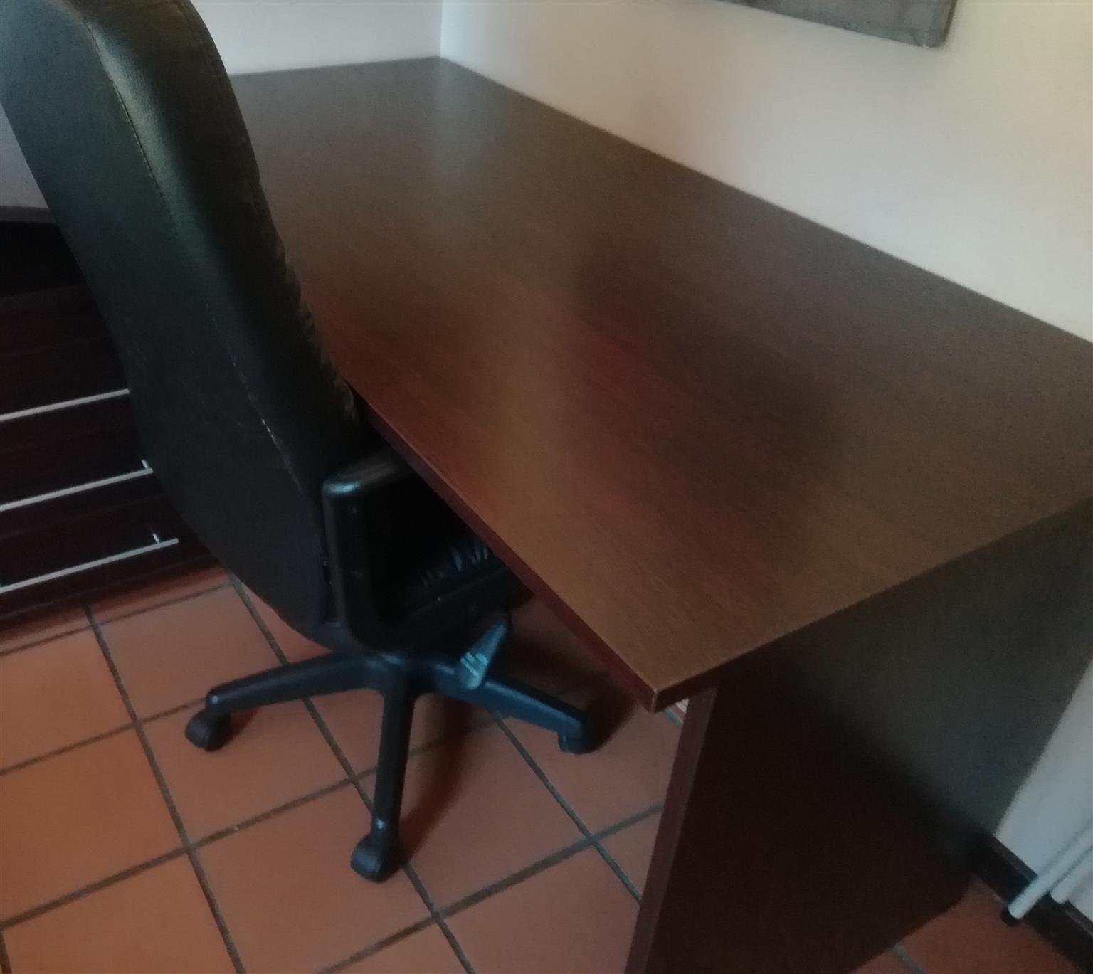 Office Chair Desk And 3 Drawer Pedestal Junk Mail Office Chair Desk And 3 Drawer Pedestal