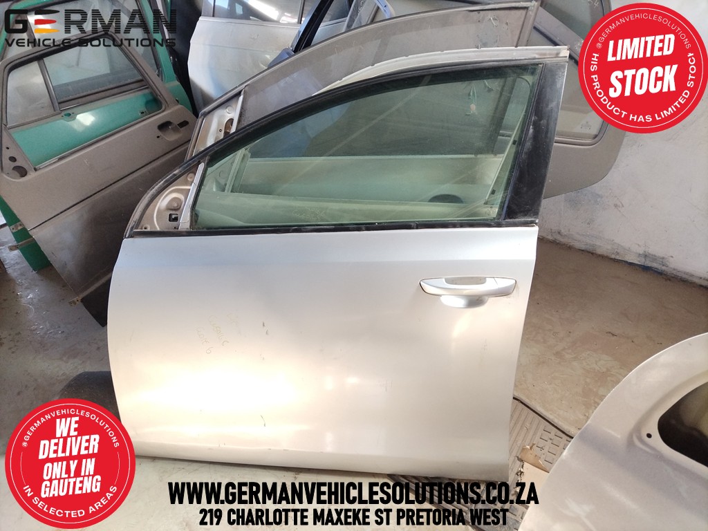 Volkswagen golf 6 door for sale left front - Private Seller Volkswagen golf 6 door for sale left front - Private Seller