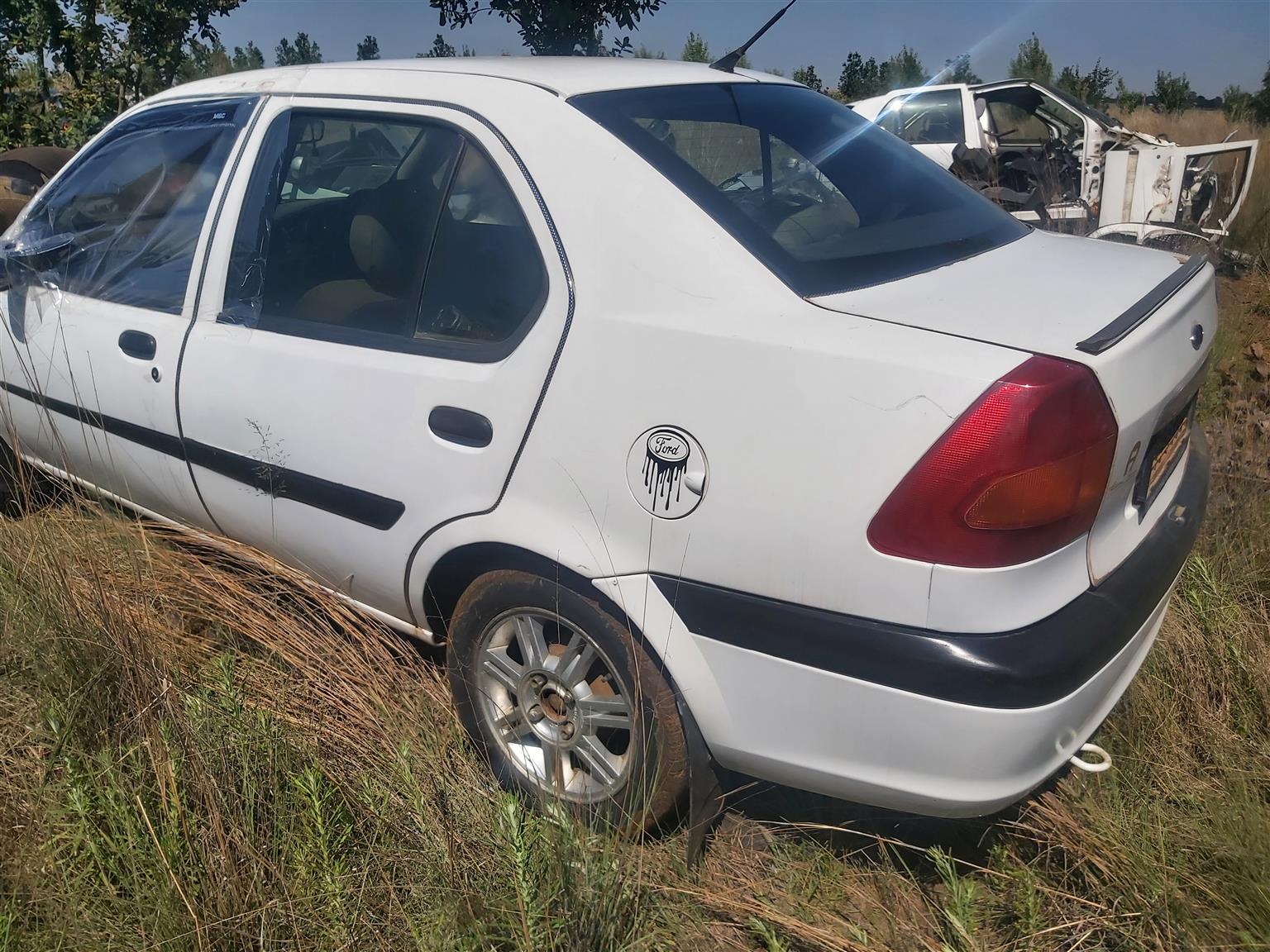 Ford ikon 1.6 stripping - Private Seller Ford ikon 1.6 stripping - Private Seller