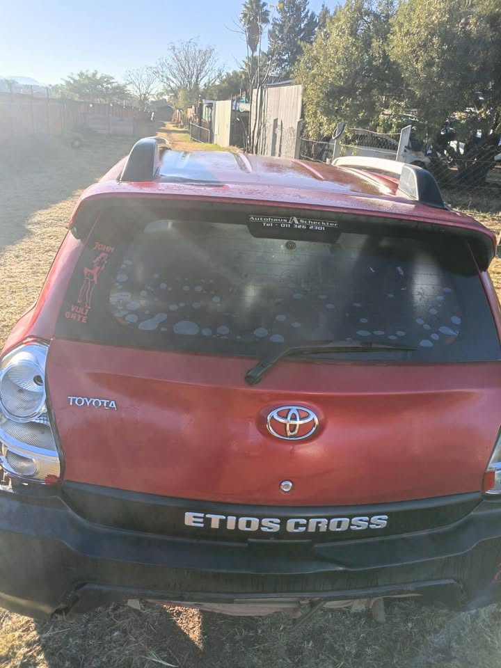 2016 TOYOTA ETIOS 2NR STRIPPING FOR SPARES - Private Seller 2016 TOYOTA ETIOS 2NR STRIPPING FOR SPARES - Private Seller
