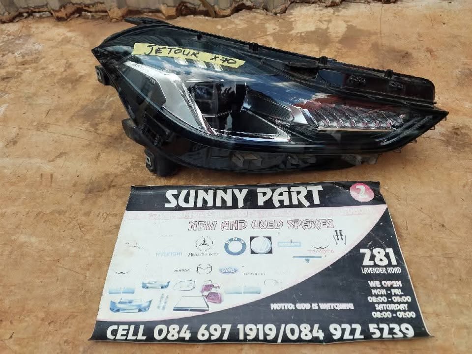 Jetour X70(Chery) Headlight - Private Seller Jetour X70(Chery) Headlight - Private Seller