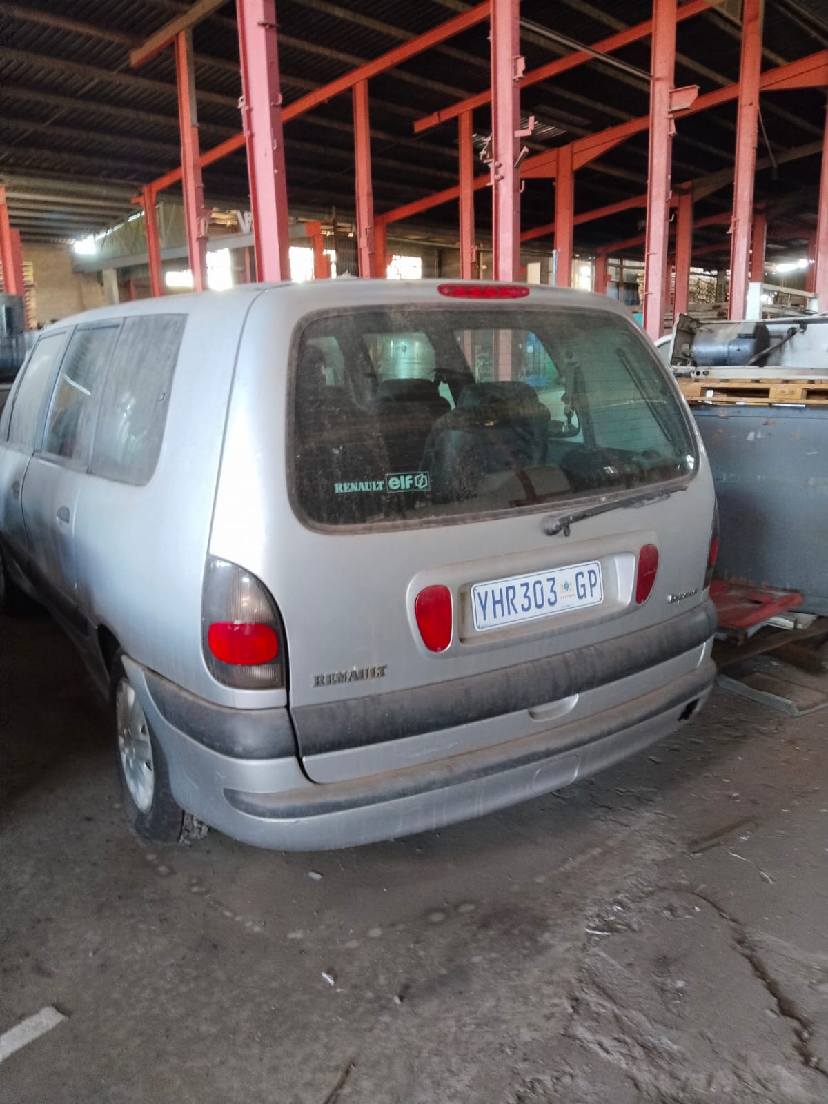 Renault e- space station wagon - Private Seller Renault e- space station wagon - Private Seller