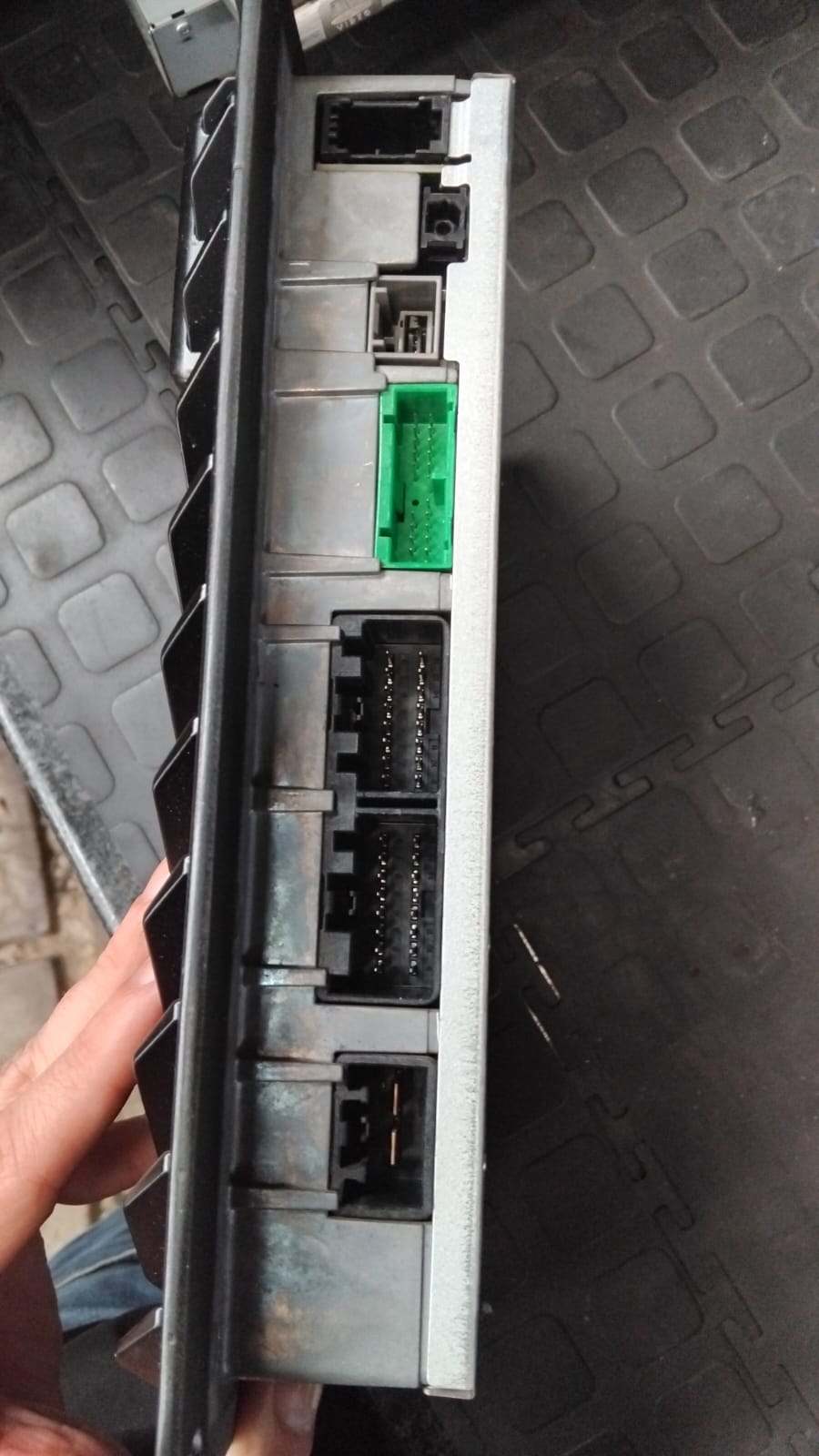 2010 Range Rover Vogue Amplifier for sale - Private Seller