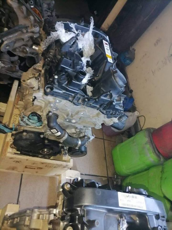 BMW F30 B38 ENGINE FOR sale Headblock and Sump - Private Seller BMW F30 B38 ENGINE FOR sale Headblock and Sump - Private Seller