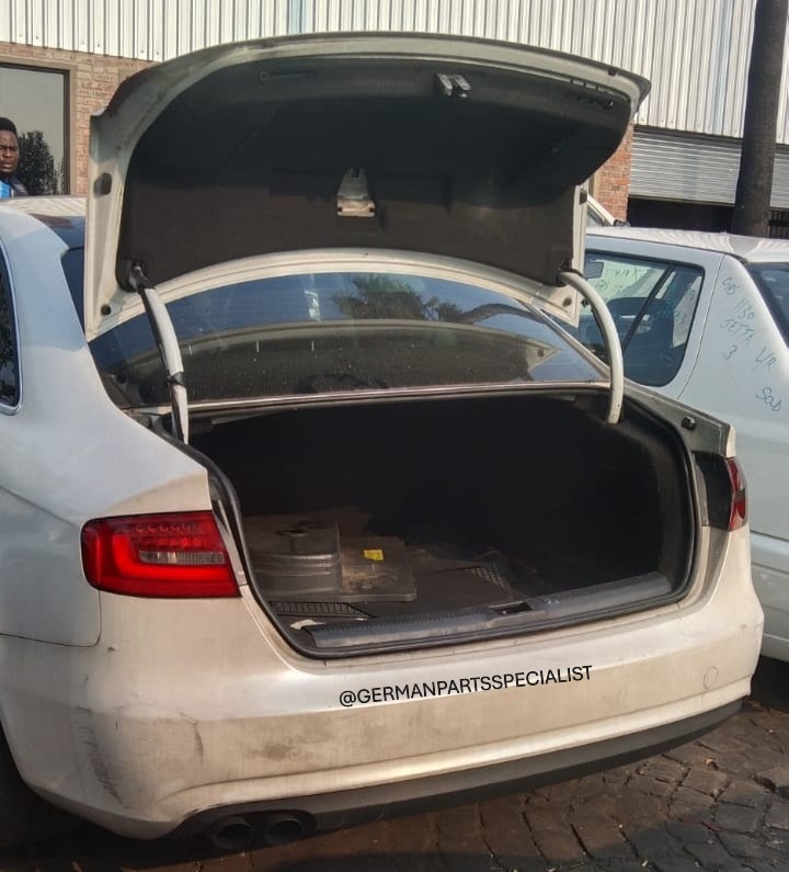 Audi A4 2.0 TDI CGL Engine 2013 - Private Seller Audi A4 2.0 TDI CGL Engine 2013 - Private Seller