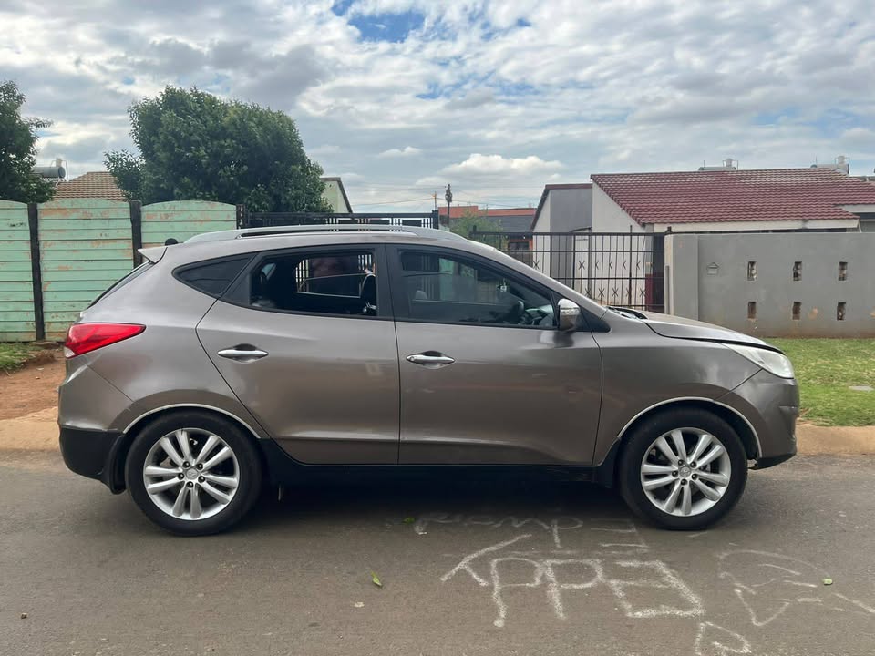 Hyundai ix35 stripping for spares - Private Seller Hyundai ix35 stripping for spares - Private Seller
