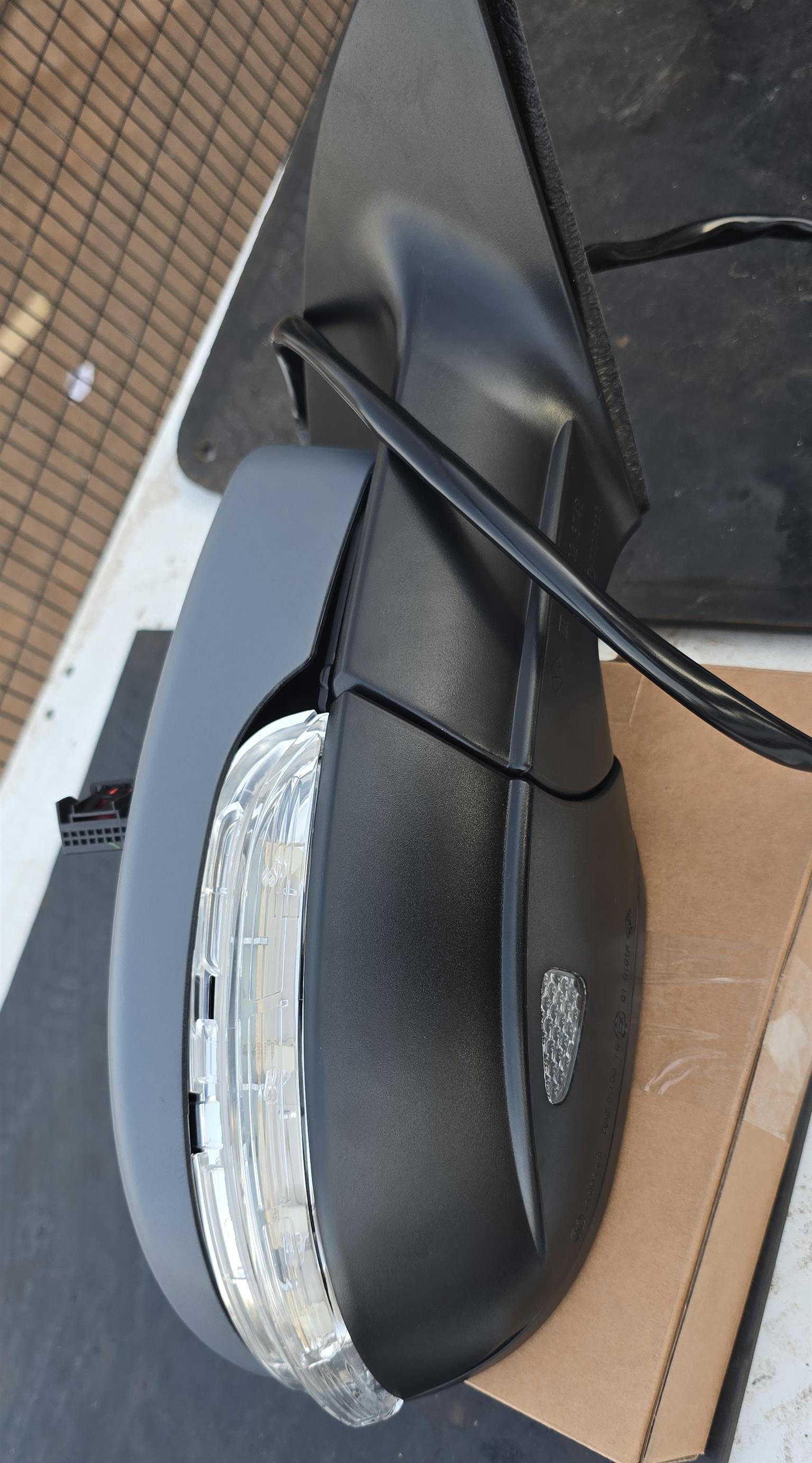 New stock arrivals  Vw scirocco 09 -17 Auto folding door mirrors - Private Seller