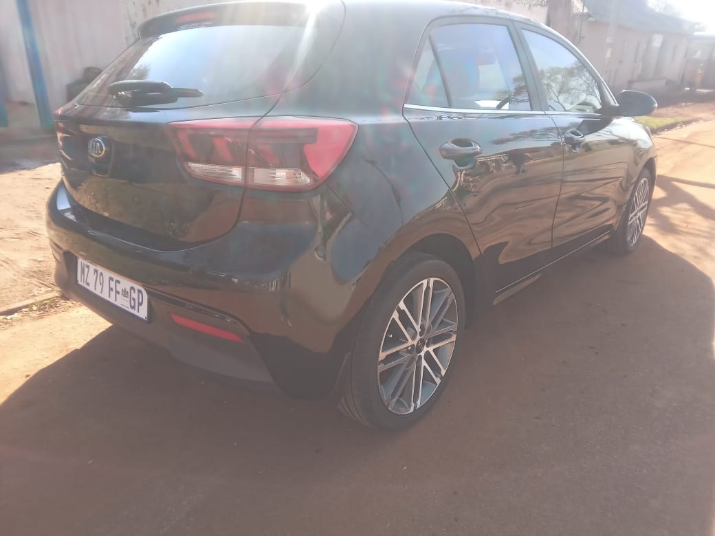 Used 2018 Kia Rio 1.4 4-door automatic - Private Seller Used 2018 Kia Rio 1.4 4-door automatic - Private Seller