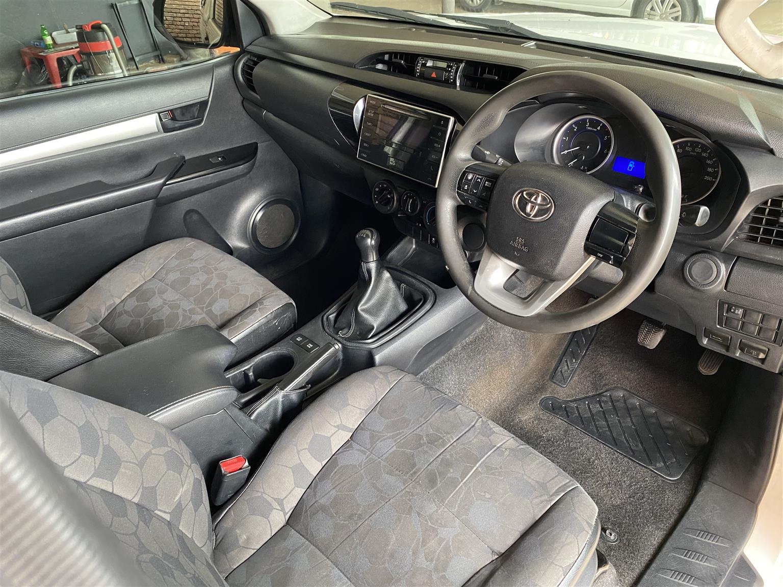 Used 2018 Toyota Hilux 2.4GD S (aircon) - Private Seller