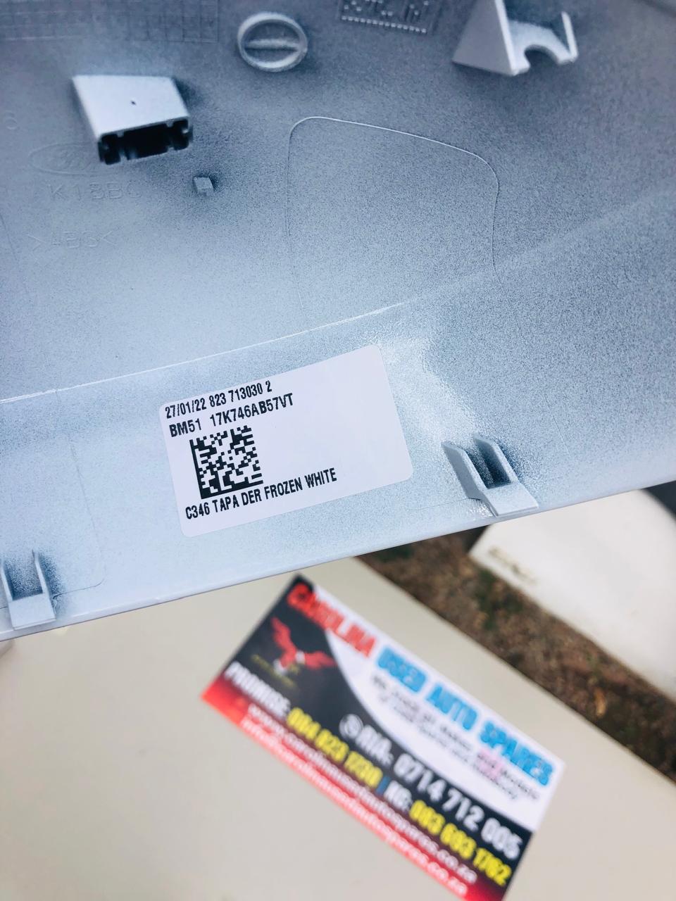 Ford Focus MK3 right side mirror shell/cover - Private Seller Ford Focus MK3 right side mirror shell/cover - Private Seller