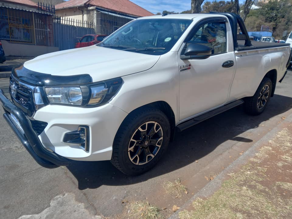 2021 TOYOTA HILUX SINGLE CAB 2.4 GD6 ENGINE DIESEL, MANUAL, WHITE COLOR