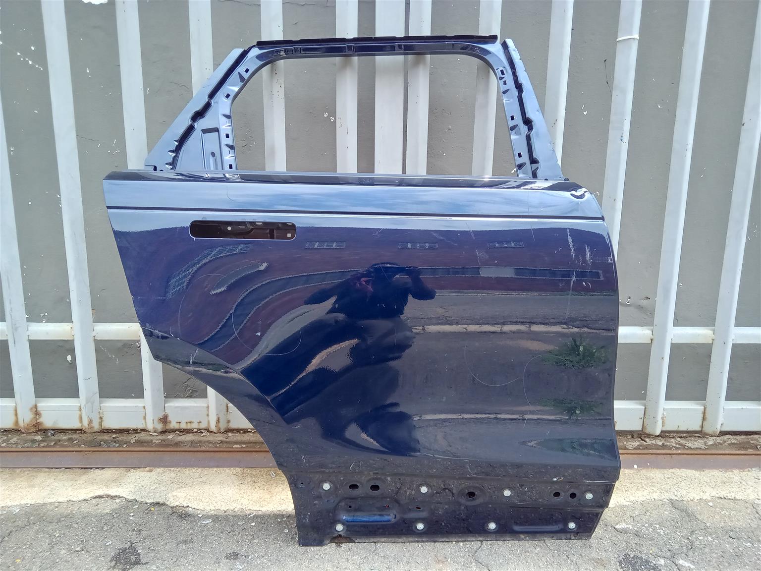 Range Rover Velar Rear Door - Private Seller Range Rover Velar Rear Door - Private Seller