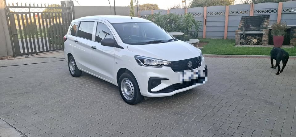 Used Suzuki Ertiga 1.5 GL - Private Seller Used Suzuki Ertiga 1.5 GL - Private Seller