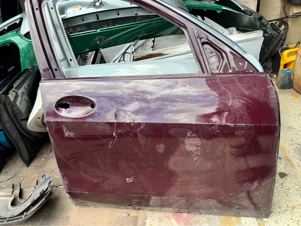 Bmw X7 G07 front door right side - Private Seller Bmw X7 G07 front door right side - Private Seller