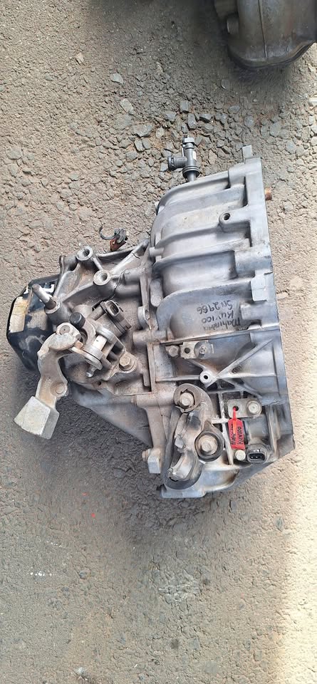 Mahindra KUV100 gearbox available - Private Seller Mahindra KUV100 gearbox available - Private Seller