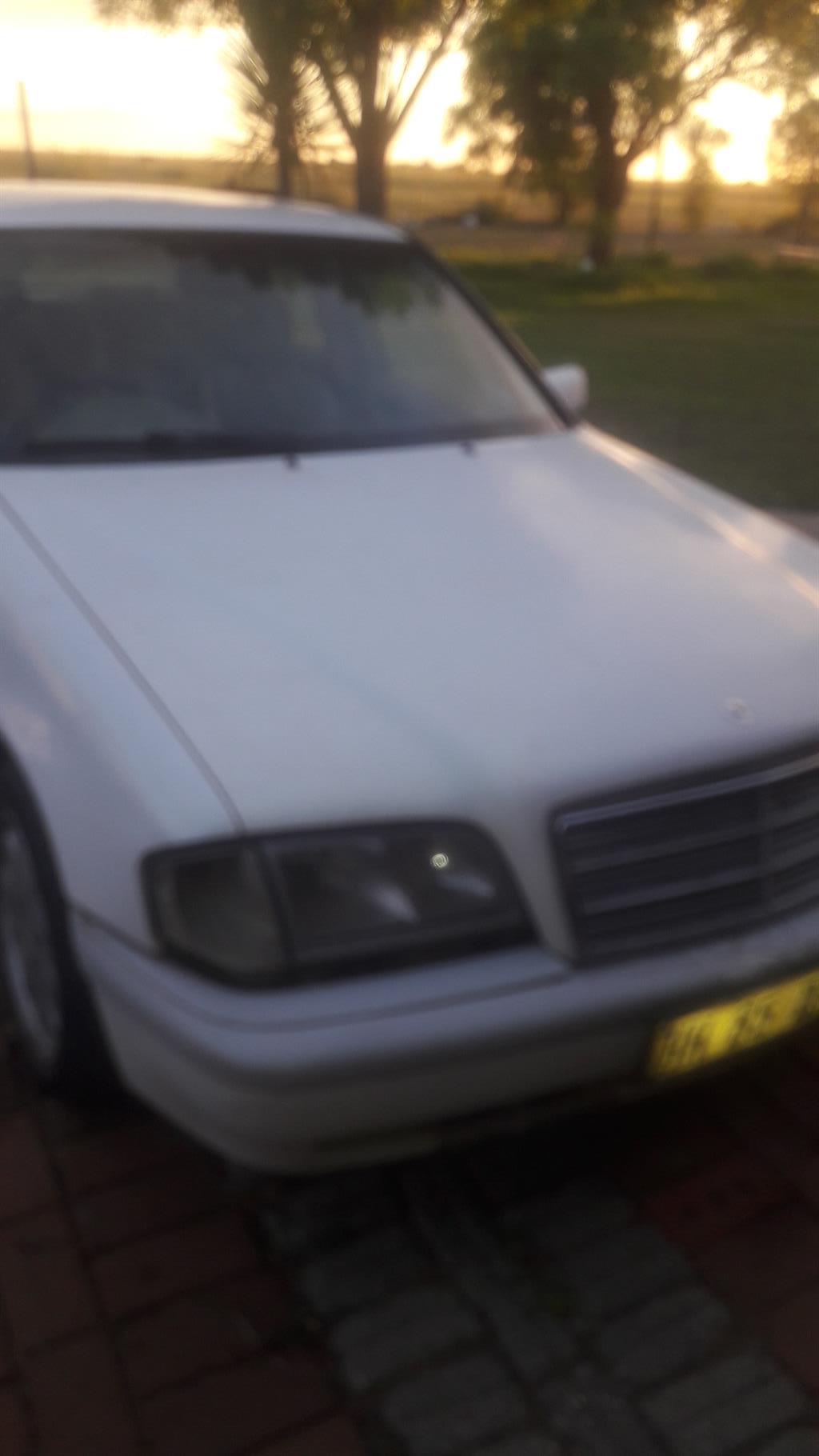 2000 Merc C200