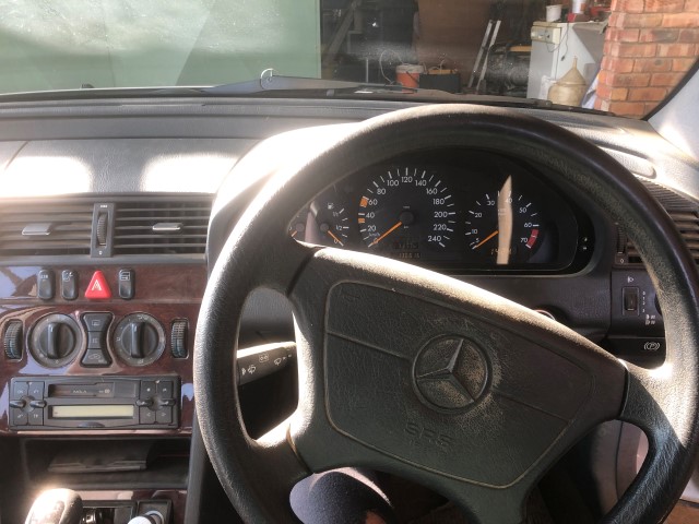 1998 Mercedes Benz C200