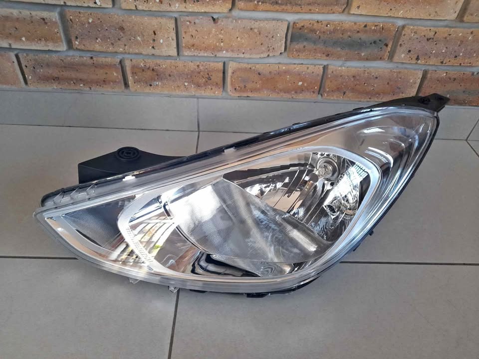 HYUNDAI ATOS 2020 ONWARDS BRAND NEW HEADLIGHTS FORSALE PRICE R1895 EACH