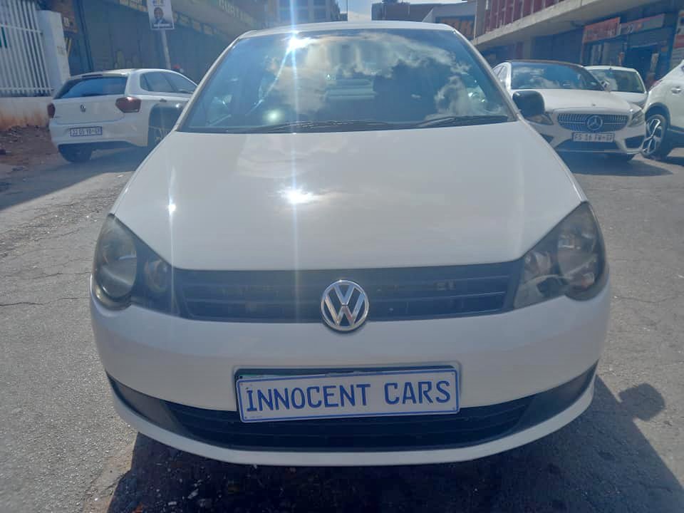 2012 VW POLO VIVO SEDAN 1.4 PETROL, MANUAL TRANSMISSION, WHITE COLOUR